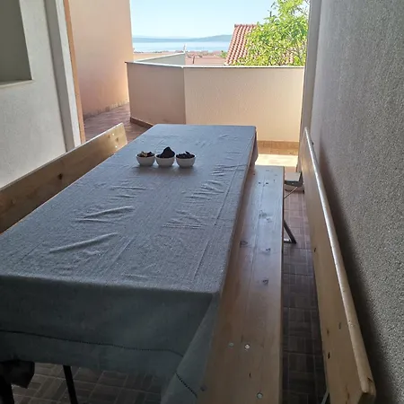 Ivana Kastela * Kaštel Novi